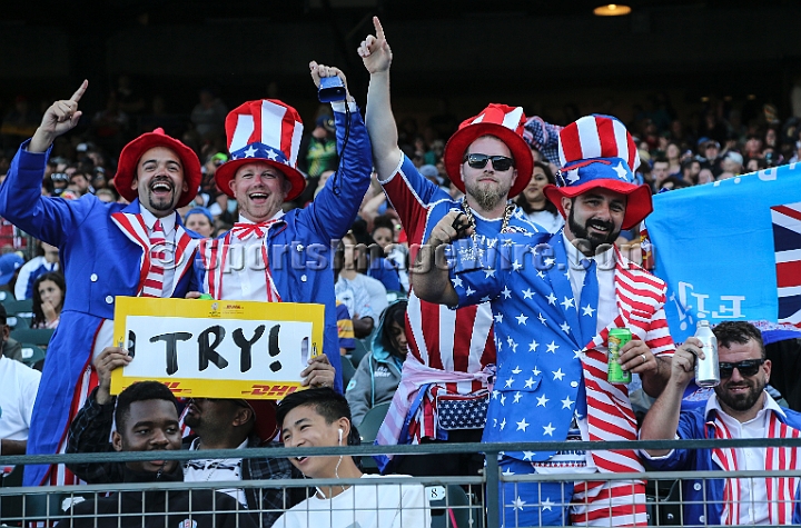 2018RugbySevensFri-41.JPG - Fans react during the quarterfinal women's match between the United States and Russia at the the 2018 Rugby World Cup Sevens, July 20-22, 2018, held at AT&T Park, San Francisco, CA. USA defeated Russia 33-17.